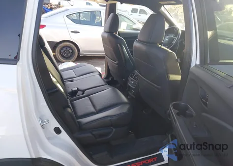 2022 Honda Passport Awd Elite из США, поврежденный, VIN 5FNYF8H05NB012979